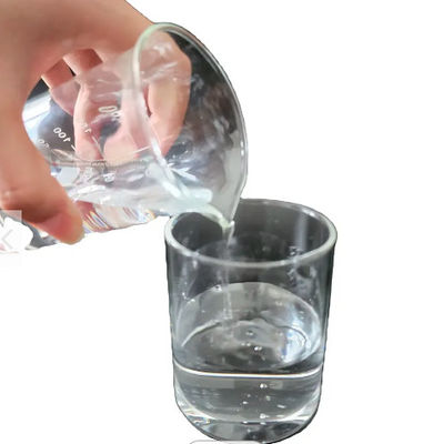 Cyclopentasiloxane e Dimethicone Óleo de silicone líquido Bom brilho e textura