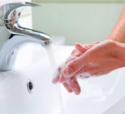 Lauryl Glucoside Surfactante não-oniônico com boa capacidade de espuma boa solubilidade e fácil de usar para lavagem de pratos