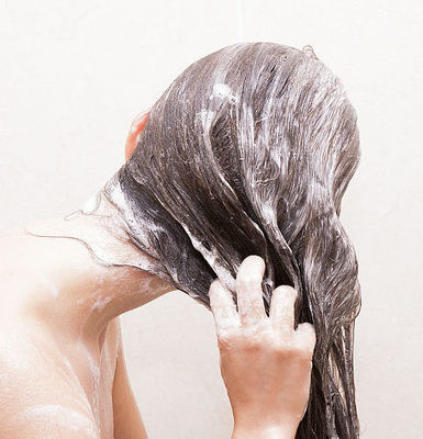 Lauryl Glucoside Surfactante não-oniônico Cas 110615-47-9 Com boa capacidade de espuma para shampoo