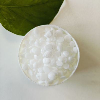 Cetearyl Alcohol &amp; Cetearyl Glucoside Granular Solid EO Free Natural Emulsionante Com Excelente Estabilidade Amarelo