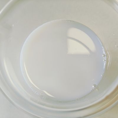 Copolímero de acrilatos com funções de co-emulsificação Modificador reológico branco-leite para shampoo CAS 25035-69-2