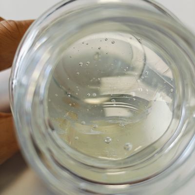 CAS131954-48-8 Polyquaternium-28 Polyquaterniums tem bom desempenho de retenção de rizos para produtos de estilo