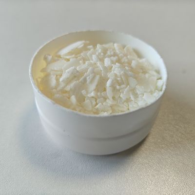CAS 72175-39-4 PEG-20 Metil Glicose Sesquistearato Noniônico Wo Emulsionante Loção de Massagem para Pele Sensível
