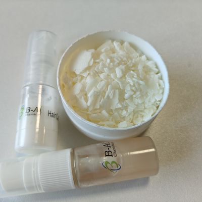 CAS 7651-02-7 Estearamidopropil dimetilamina Surfactante catiônico Flocos amarelados para cuidados capilares